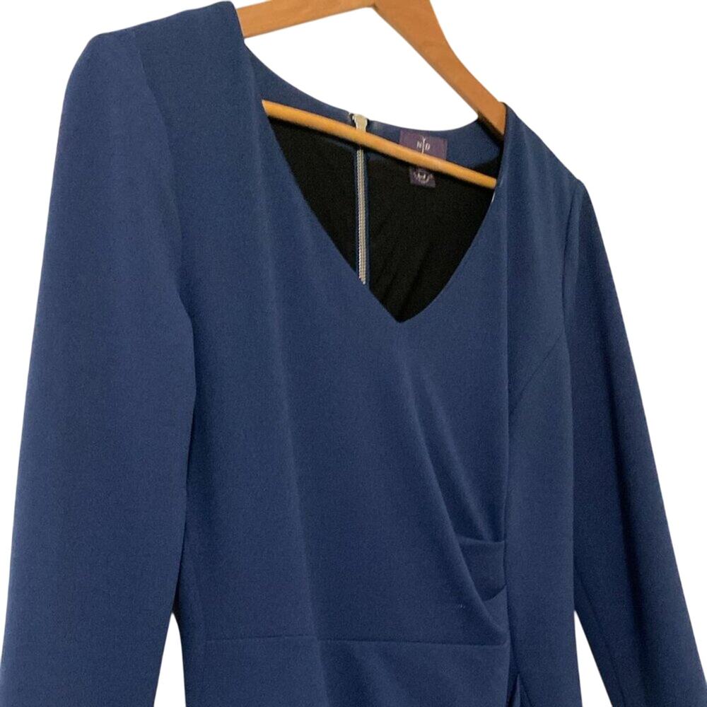 V-neck dress with sleeves by N x D - Picture 7 of 7